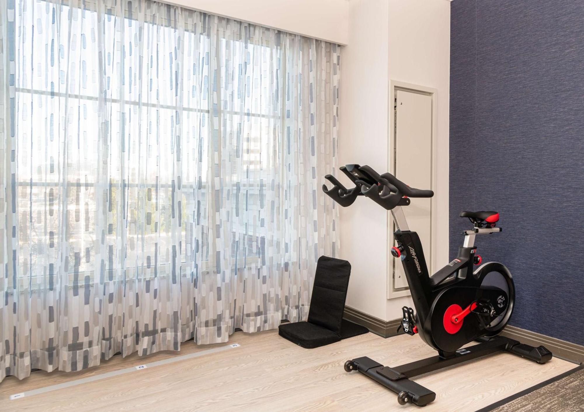 Hilton Columbus/Polaris Hotell Eksteriør bilde